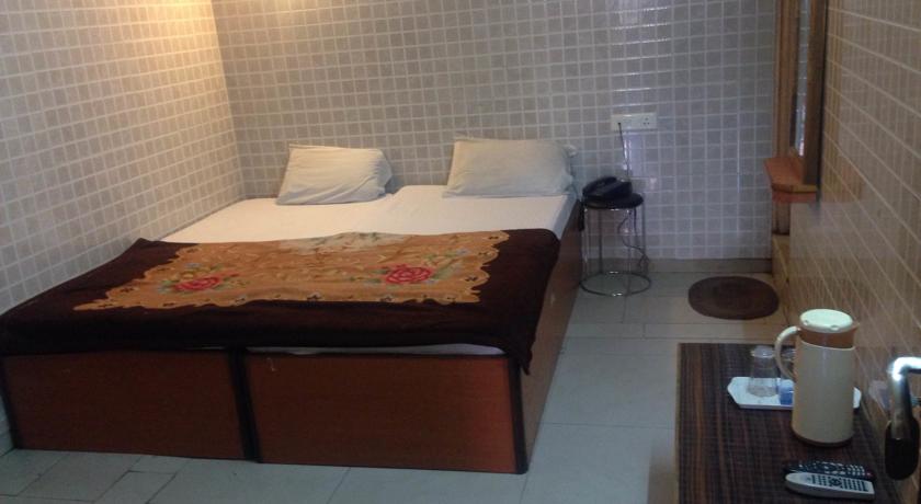 Hotel Raj Mahal